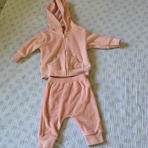 Baby jumpsuit